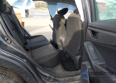 2018 Subaru Impreza 2.0I Premium из США, поврежденный, VIN 4S3GKAD63J3624825